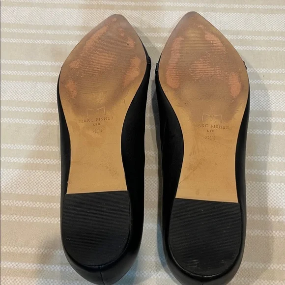Marc Fisher Leather Flats size 7.5 women’s - Picture 9 of 9